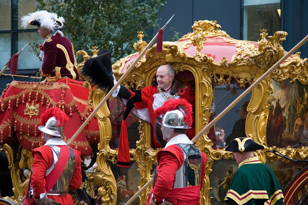 2006. John Stuttard, Lord Mayor of London during the 2006 Lord Mayor's Show (11 November).jpg